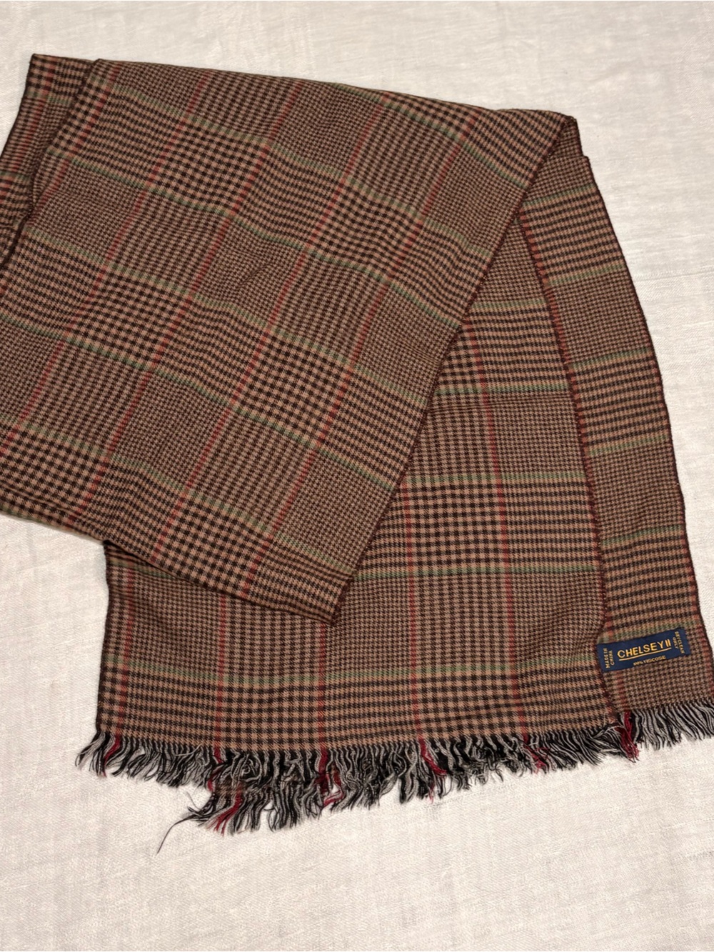 Chelsey II  Houndstooth Plaid Men's Scarf 100% viscose